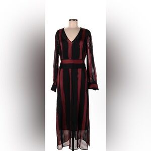 BCBGMAXAZRIA 100% Polyester Burgundy Casual With Belt size Extra Small
